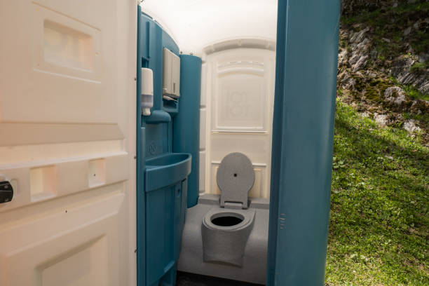 Best Temporary restroom rental  in Waretown, NJ